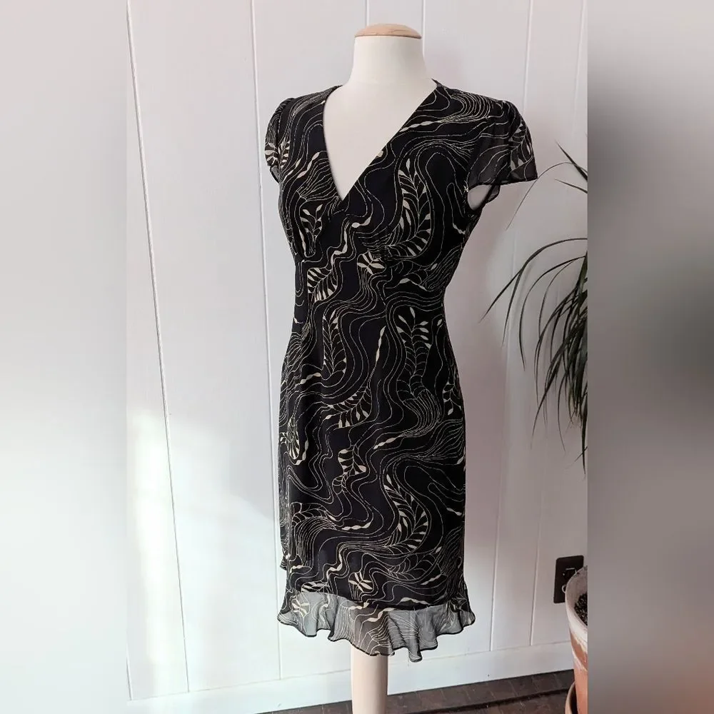 Vintage Black And Tan V-Neck Silk Dress By Maggy London Size 6 - Picture 3 of 6